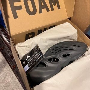 Adidas Yeezy Foam Runners